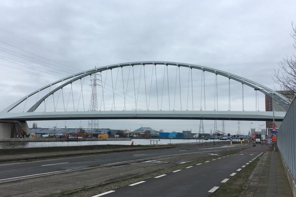 Nieuwe brug van Den Azijn moet Antwerpse files verlichten
