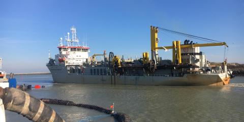 Hopper Dredger Alexander von Humboldt is the first to sail 2,000 hours on 100% sustainable marine biofuel