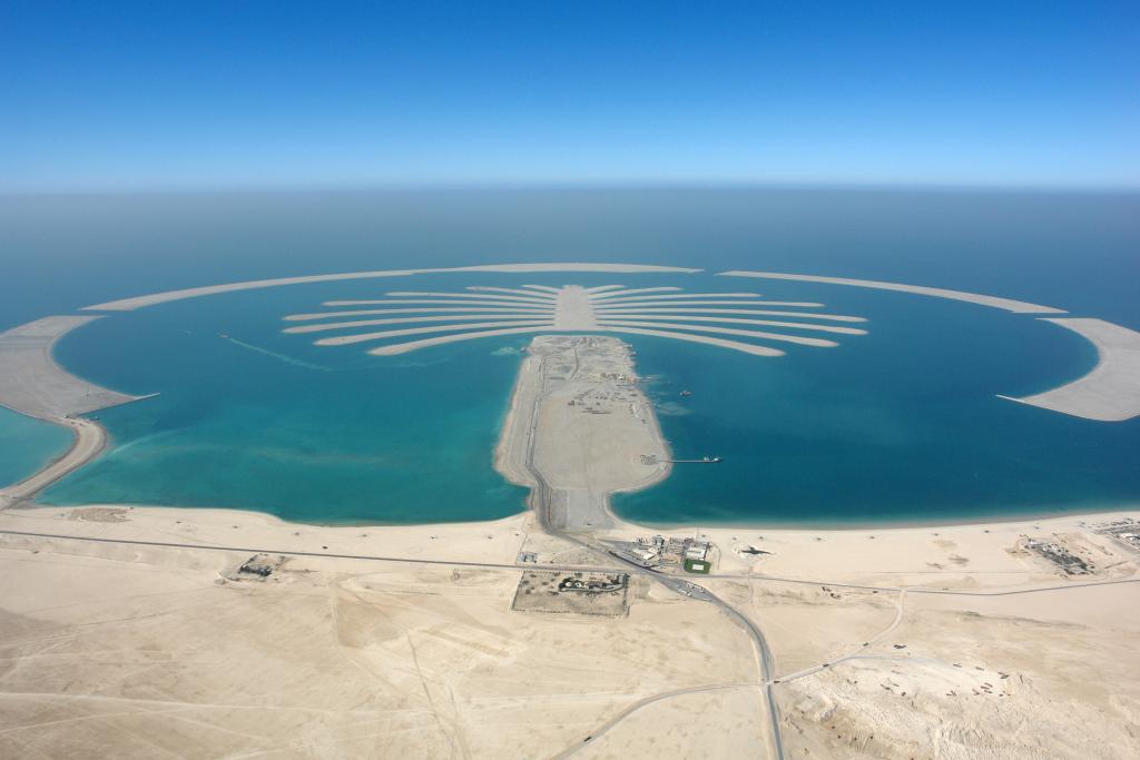 Construction de Palm Island II à Dubaï