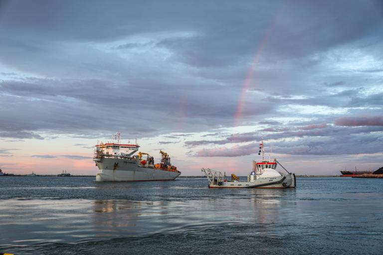 Travaux de dragage dans le port de Gdynia